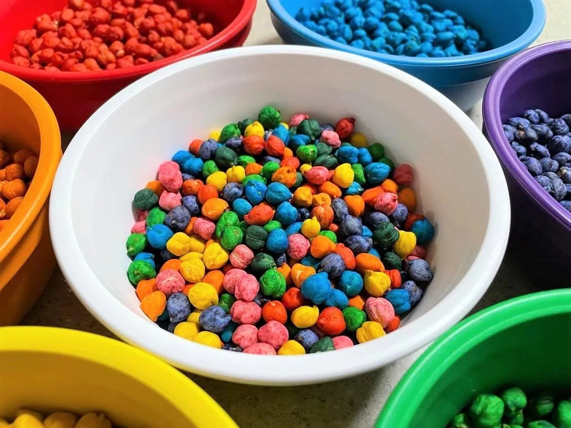 Coloured Chickpeas 500g TTG Early Learning Supplies