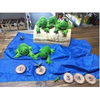 Felt Frogs