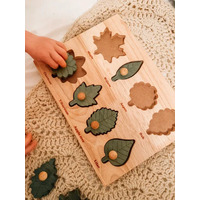 Montessori Leaf Puzzle