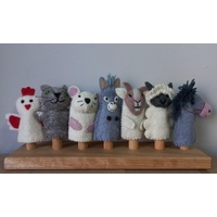 Old MacDonald Extra Farm Animals Finger Puppet Set